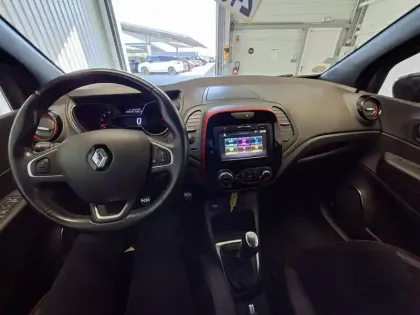 Photo 10 Renault Captur  dCi 90