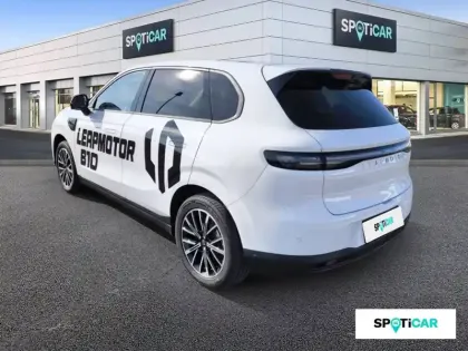 Photo 6 Leapmotor B10  BEV 67.1 kWh - 160 kW