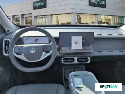 Photo 7 Leapmotor B10  BEV 67.1 kWh - 160 kW