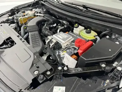 Photo 43 Renault Austral  E-Tech hybrid 200