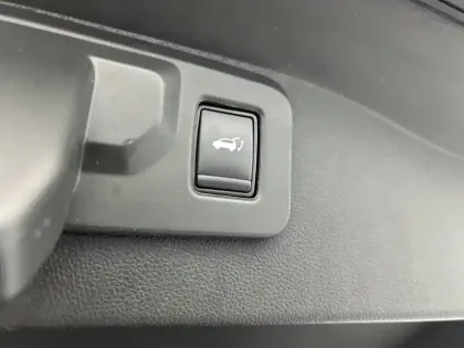 Photo 47 Renault Austral  E-Tech hybrid 200