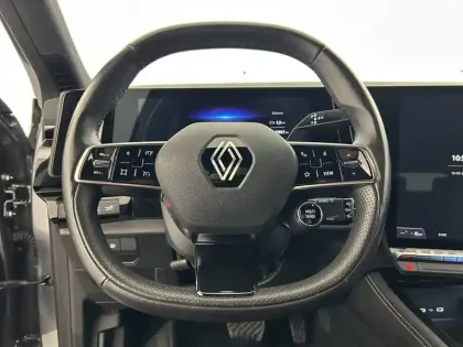 Photo 32 Renault Austral  E-Tech hybrid 200