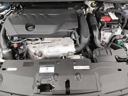 Photo 11 Peugeot 308  SW PHEV 180 e-EAT8