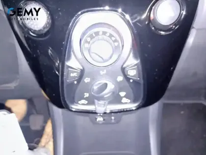 Photo 12 Peugeot 108 Gén. I Ph1 NG Style 5