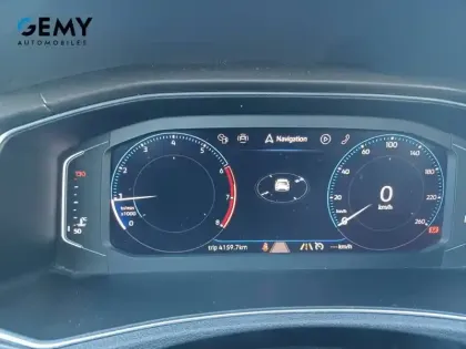 Photo 21 Volkswagen T-roc  1.0 TSI 115 Start/Stop BVM6