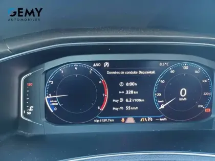 Photo 24 Volkswagen T-roc  1.0 TSI 115 Start/Stop BVM6