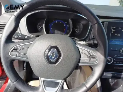 Photo 14 Renault Megane Mégane IV Berline TCe 130 Energy