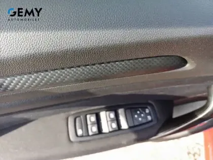 Photo 11 Renault Megane Mégane IV Berline TCe 130 Energy