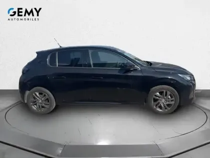 Photo 35 Peugeot 208  PureTech 100 S&S BVM6