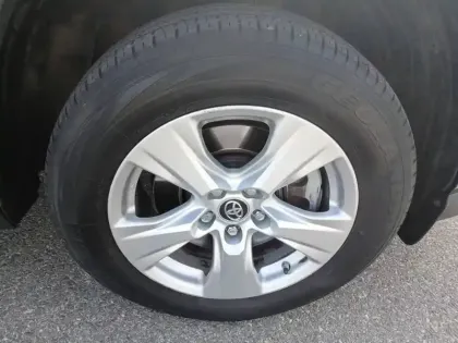 Photo 134 Toyota Rav4 Gén. V Ph1 Dynamic Business 5