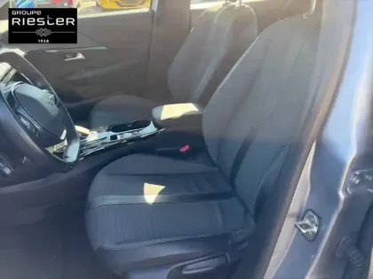 Photo 10 Peugeot 208  Electrique 50 kWh 136ch