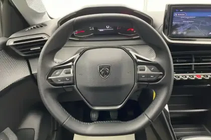 Photo 103 Peugeot 208  100 S&S BVM6