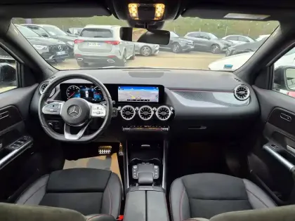 Photo 10 Mercedes GLA  200 d 8G-DCT