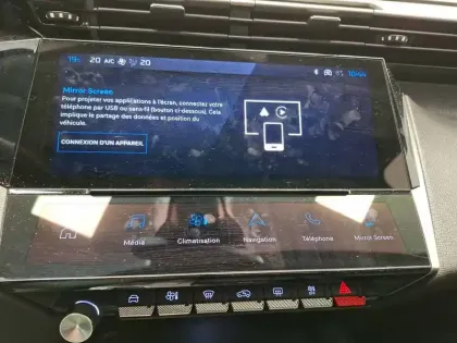 Photo 100 Peugeot 308  BlueHDi 130ch S&S EAT8