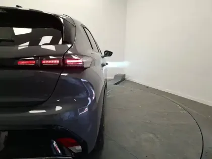 Photo 108 Peugeot 308  BlueHDi 130ch S&S EAT8