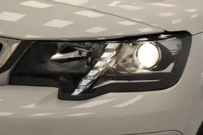 Photo 69 Peugeot Rifter  Standard PureTech 130 S&S EAT8 5pl