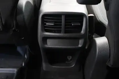 Photo 27 Peugeot Rifter  Long PureTech 130 S&S EAT8 5pl