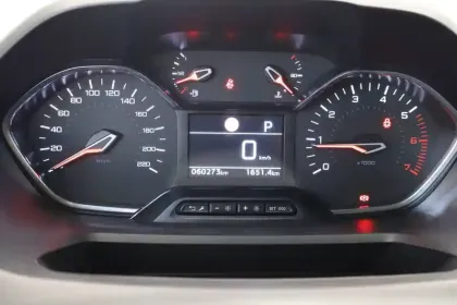 Photo 17 Peugeot Rifter  Long PureTech 130 S&S EAT8 5pl