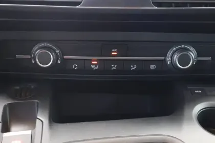 Photo 22 Peugeot Rifter  Long PureTech 130 S&S EAT8 5pl