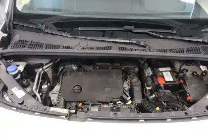 Photo 44 Peugeot Rifter  Standard PureTech 130 S&S EAT8 5pl