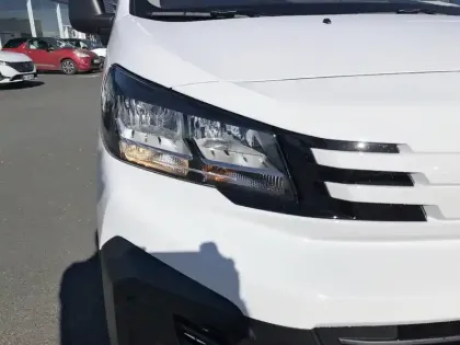 Photo 36 Peugeot Expert  FGN M DIESEL 150 CH AUTOMATIQUE