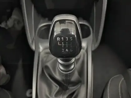 Photo 33 Citroën C3 Aircross  Turbo 100 BVM6