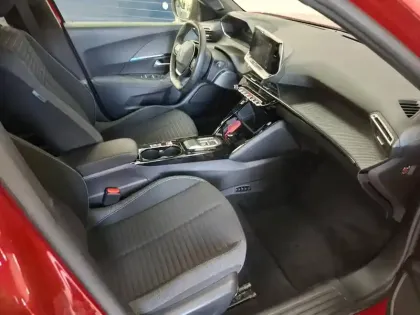 Photo 25 Peugeot 2008  Electrique 136 ch