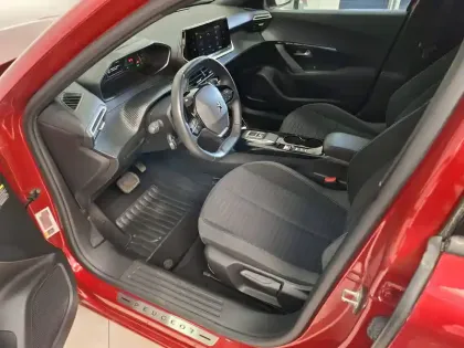 Photo 9 Peugeot 2008  Electrique 136 ch