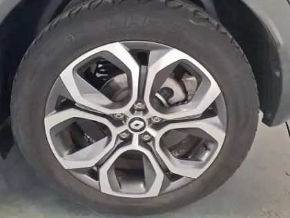 Photo 13 Renault Captur  E-Tech full hybrid 145