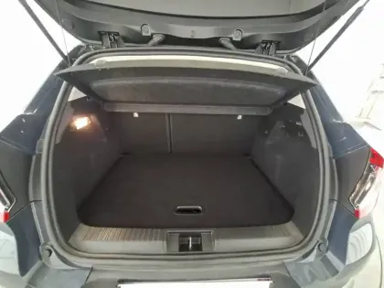 Photo 23 Renault Captur  E-Tech full hybrid 145