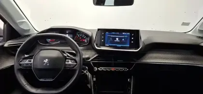 Photo 91 Peugeot 208  PureTech 100 S&S BVM6