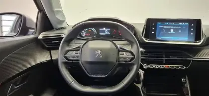 Photo 57 Peugeot 208  PureTech 100 S&S BVM6