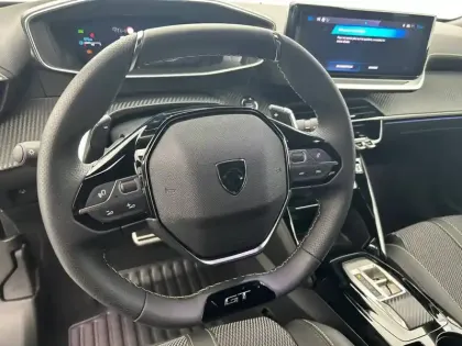 Photo 8 Peugeot 2008  Hybrid 145 e-DCS6