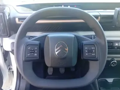 Photo 8 Citroën C3 Aircross  Turbo 100 BVM6