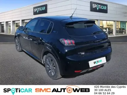 Photo 27 Peugeot 208  Electrique 50 kWh 136ch