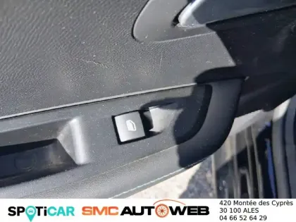 Photo 33 Peugeot 208  Electrique 50 kWh 136ch