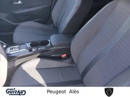 Photo 8 Peugeot 208  Electrique 50 kWh 136ch