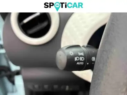 Photo 17 Renault Twingo Gén. III (C07) Ph2 Zen 5