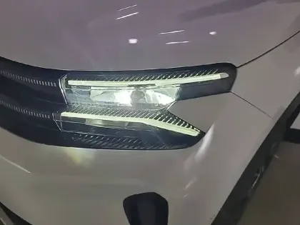 Photo 41 Citroën C5 aircross Gén. I Ph2 NG MAX 5