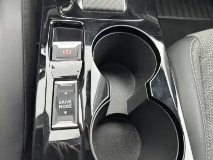 Photo 25 Peugeot 208  PureTech 100 S&S EAT8