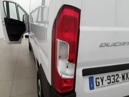 Photo 39 Fiat Ducato  FOURGON TOLE 3.0 M H2 H3-POWER 140 CH
