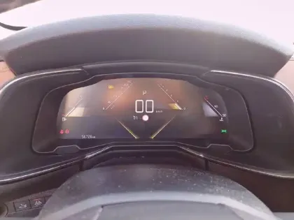 Photo 9 DS DS 7 Gén. I Ph1 Grand Chic 5