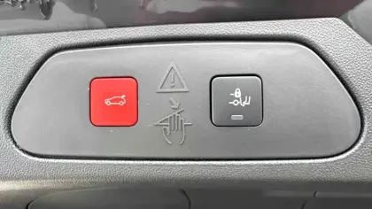 Photo 35 Opel Grandland  Hybrid 300 ch AWD BVA8