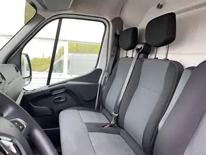 Photo 59 Renault Master  FGN TRAC F3500 L2H2 BLUE DCI 135
