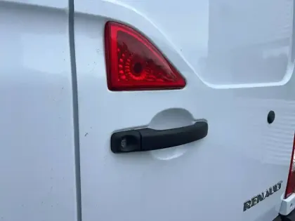 Photo 52 Renault Master  FGN TRAC F3500 L2H2 BLUE DCI 135