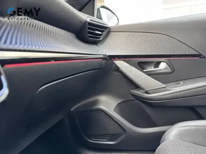 Photo 35 Peugeot 208  Electrique 50 kWh 136ch