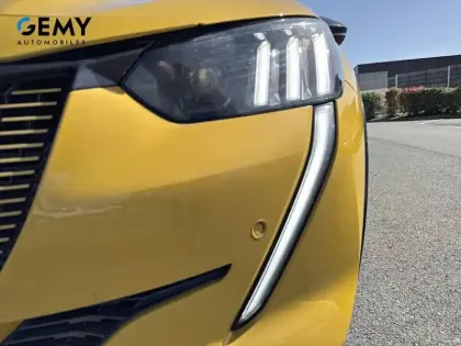 Photo 11 Peugeot 208  Electrique 50 kWh 136ch