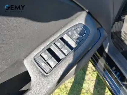 Photo 11 Renault Clio  TCe 90