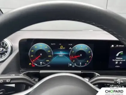 Photo 16 Mercedes GLA  200 7G-DCT