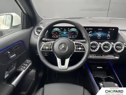 Photo 15 Mercedes GLA  200 7G-DCT